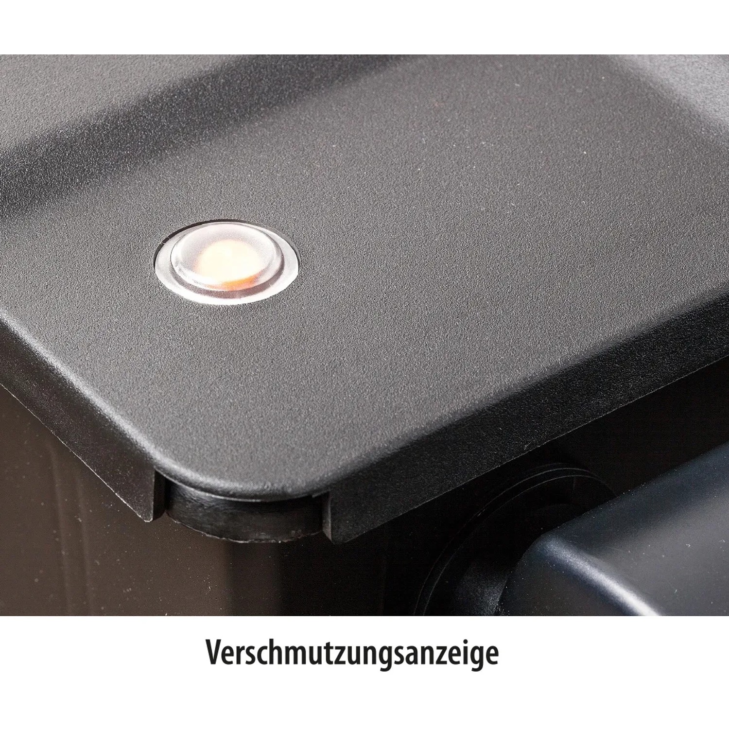 Detailaufnahme: Verschmutzungsanzeige des Heissner Durchlauffilter-Sets für Teiche.