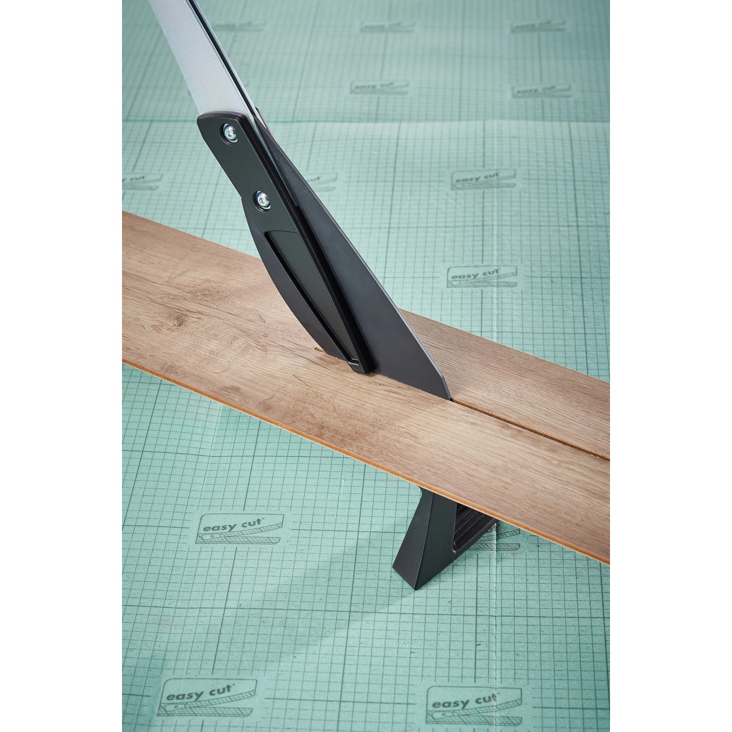 wolfcraft Vinyl und Laminatschneider VLC 800 kaufen bei OBI