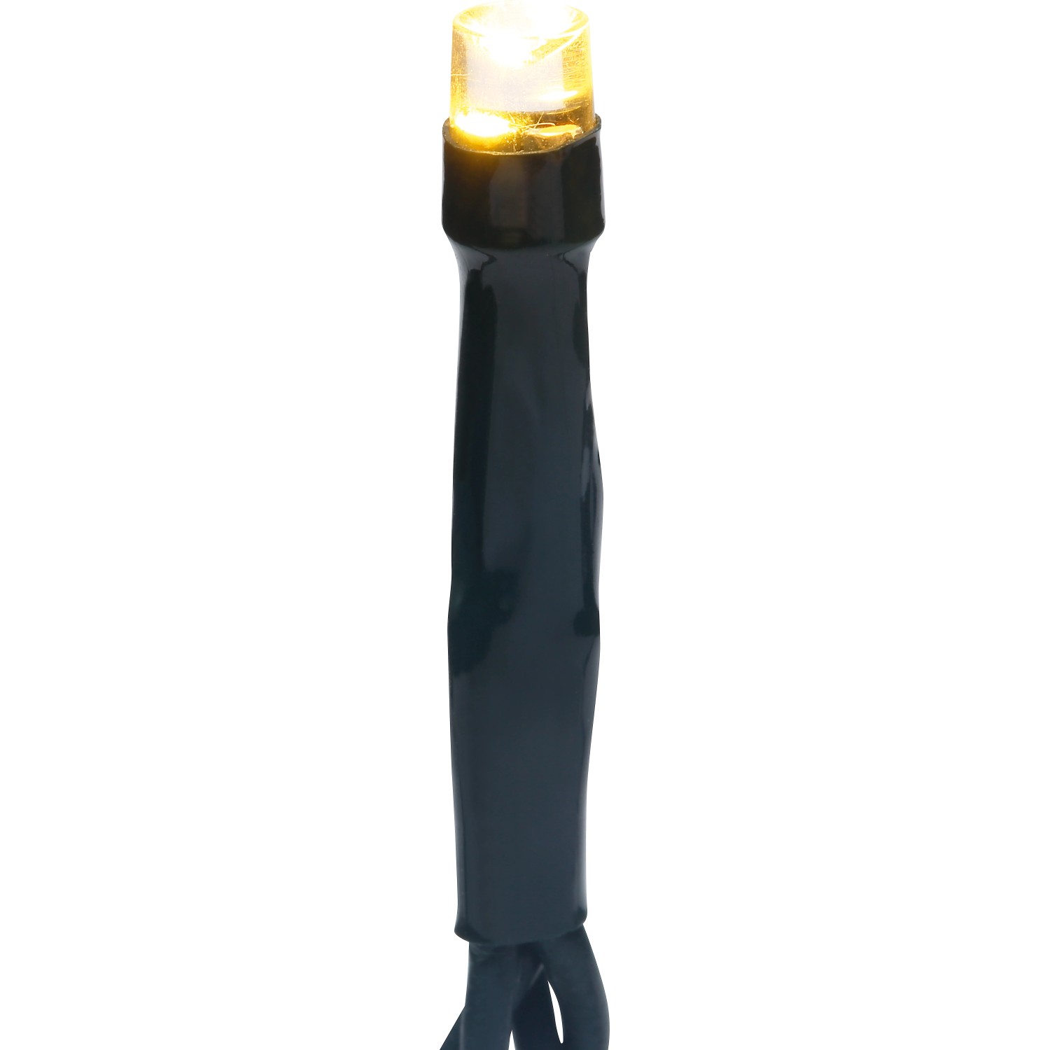 Detailaufnahme: LED-Lichterkette mit grünen Kabel und warmweißen Licht.