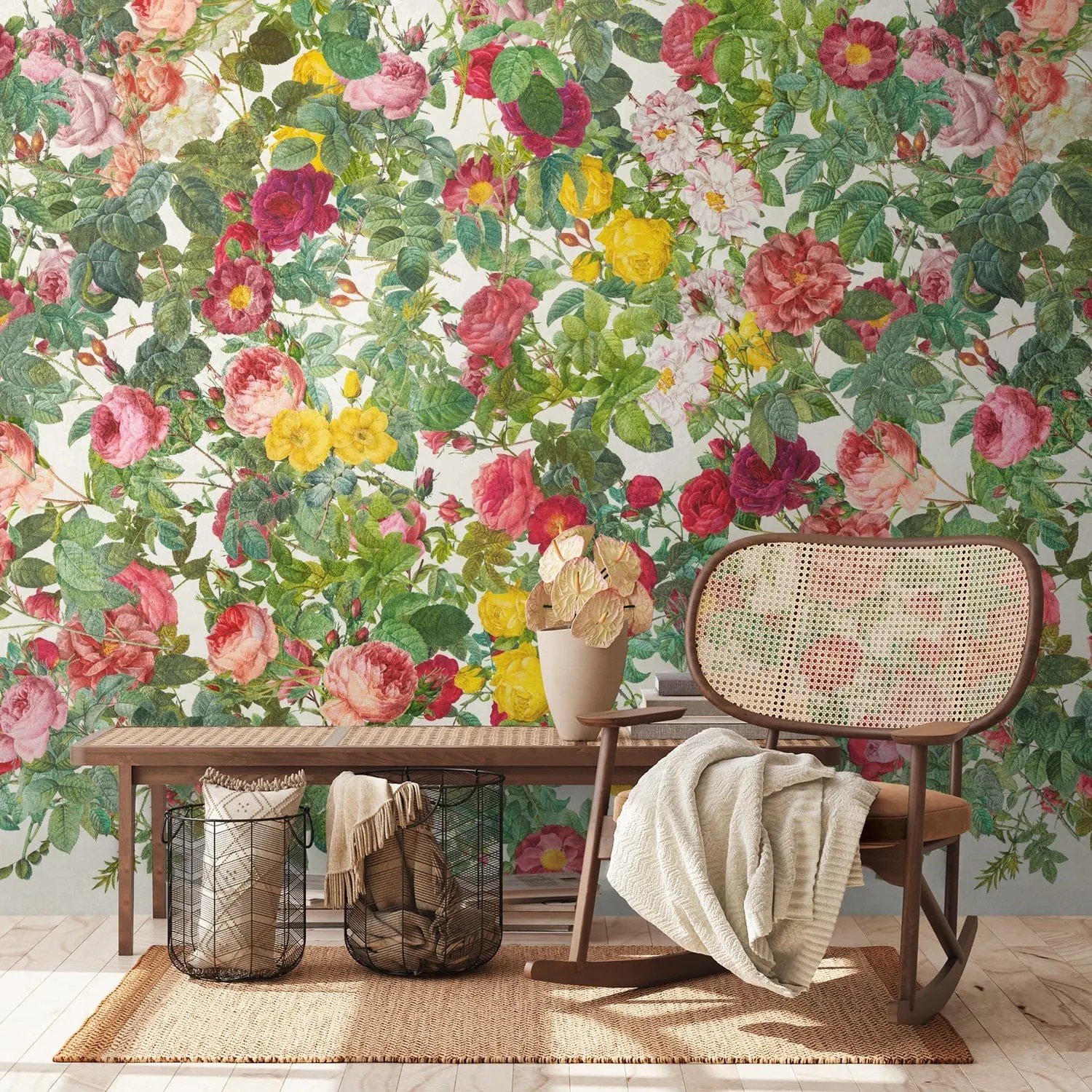 Fototapete Blumen in Grün, Rosa, Rot und Gelb von PROFHOME mit floralem Landhaus-Muster.