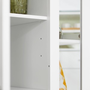 Detailaufnahme: Innenraum des weißen SoBuy Küchenwagen/Servierwagen mit Regalböden.