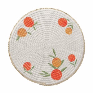 Rundes Tischset Fruits von Boltze, Baumwolle, mit Orangen-Motiv in Gelb, Orange und Weiß.