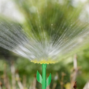 Relaxdays Gartensprinkler 6er Set PP ABS Kautschuk Rot Gelb Grün Mit Erdspieß 34 cm x 10 cm / 34 cm x 11 cm x 8 cm je 60 g