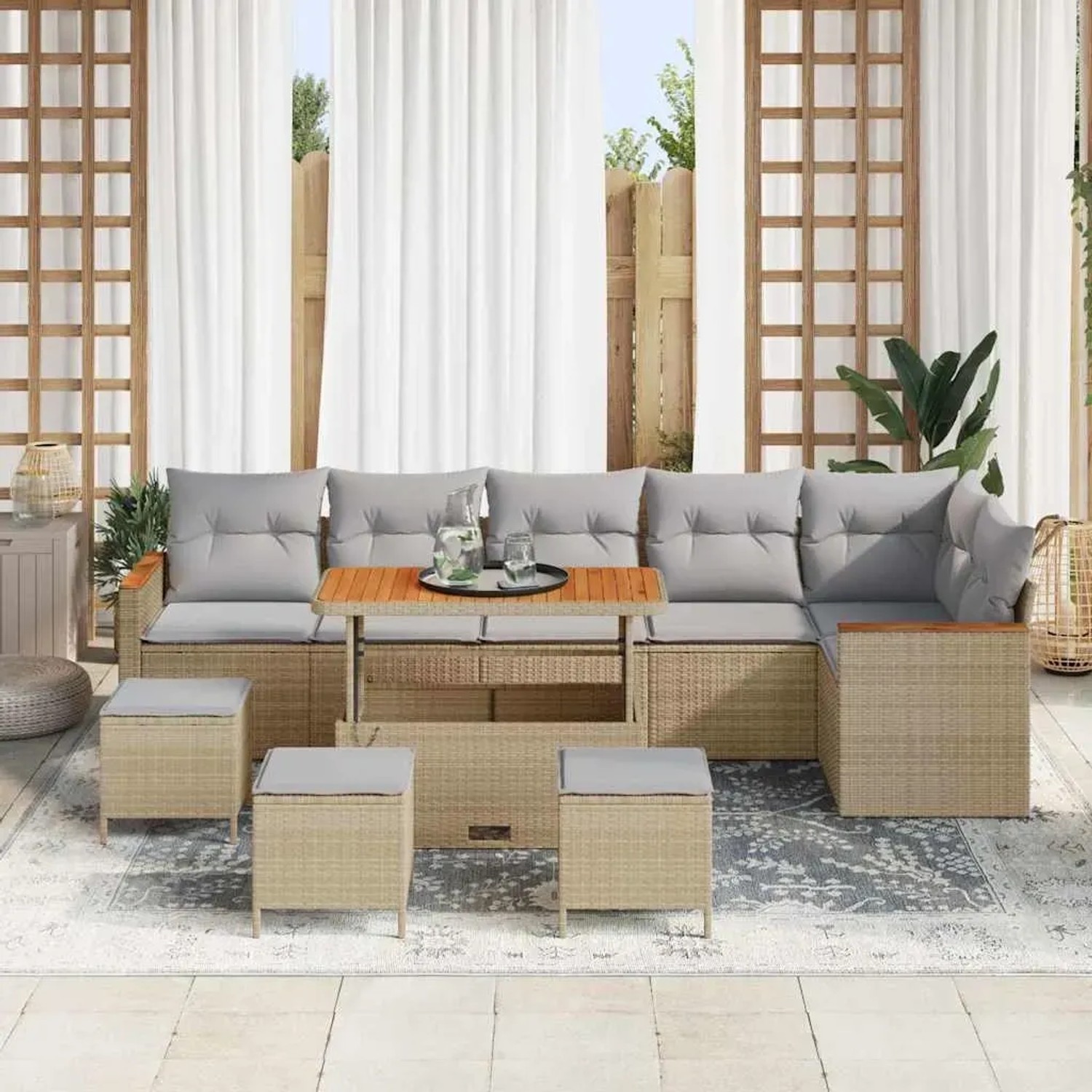 Beiges 10-teiliges vidaXL Garten-Sofa-Set aus Poly Rattan mit Kissen.