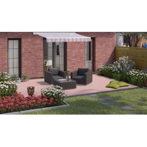Verlegte rote Rechteck-Pflastersteine (20x10x6 cm) auf einer Terrasse mit Gartenmöbeln.