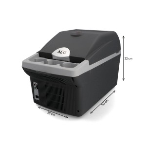 AEG Bord-Bar BK 16 l, thermoelektrische Kühl- und Warmhaltebox für Auto, 16 Liter Fassungsvermögen.