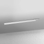 Weiße Ledvance LED-Lichtleiste Switch Batten, 60 cm, an Decke montiert.