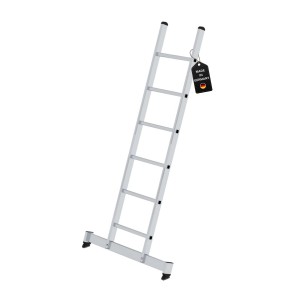 PROREGAL Anlegeleiter mit 6 Sprossen und Traverse für sicheren Stand.