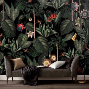 Art for the Home Fototapete Yara mit tropischen Pflanzen auf schwarzem Hintergrund im Wohnzimmer.