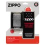 Zippo Starter-Kit: Sturmfeuerzeug, Feuerzeugbenzin und Feuersteine für den sofortigen Gebrauch.