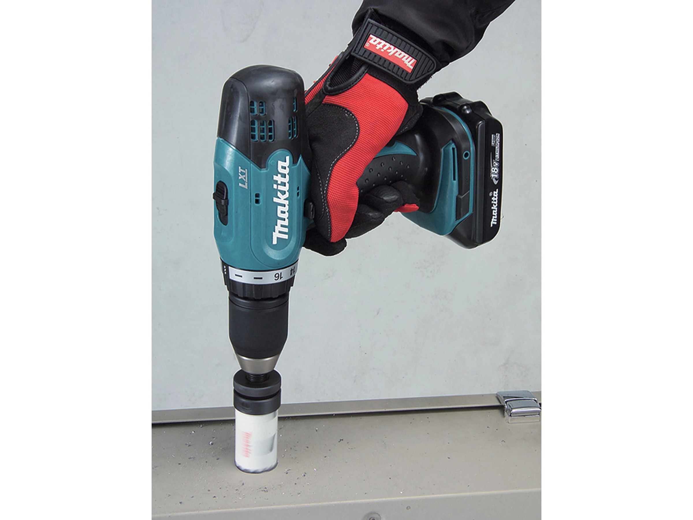 Makita 18 V Akku-Bohrschrauber DDF453RFE bei OBI kaufen 