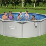 Bestway Hydrium Stahlwandpool Set, Ø 460x120 cm, mit Personen im Wasser.