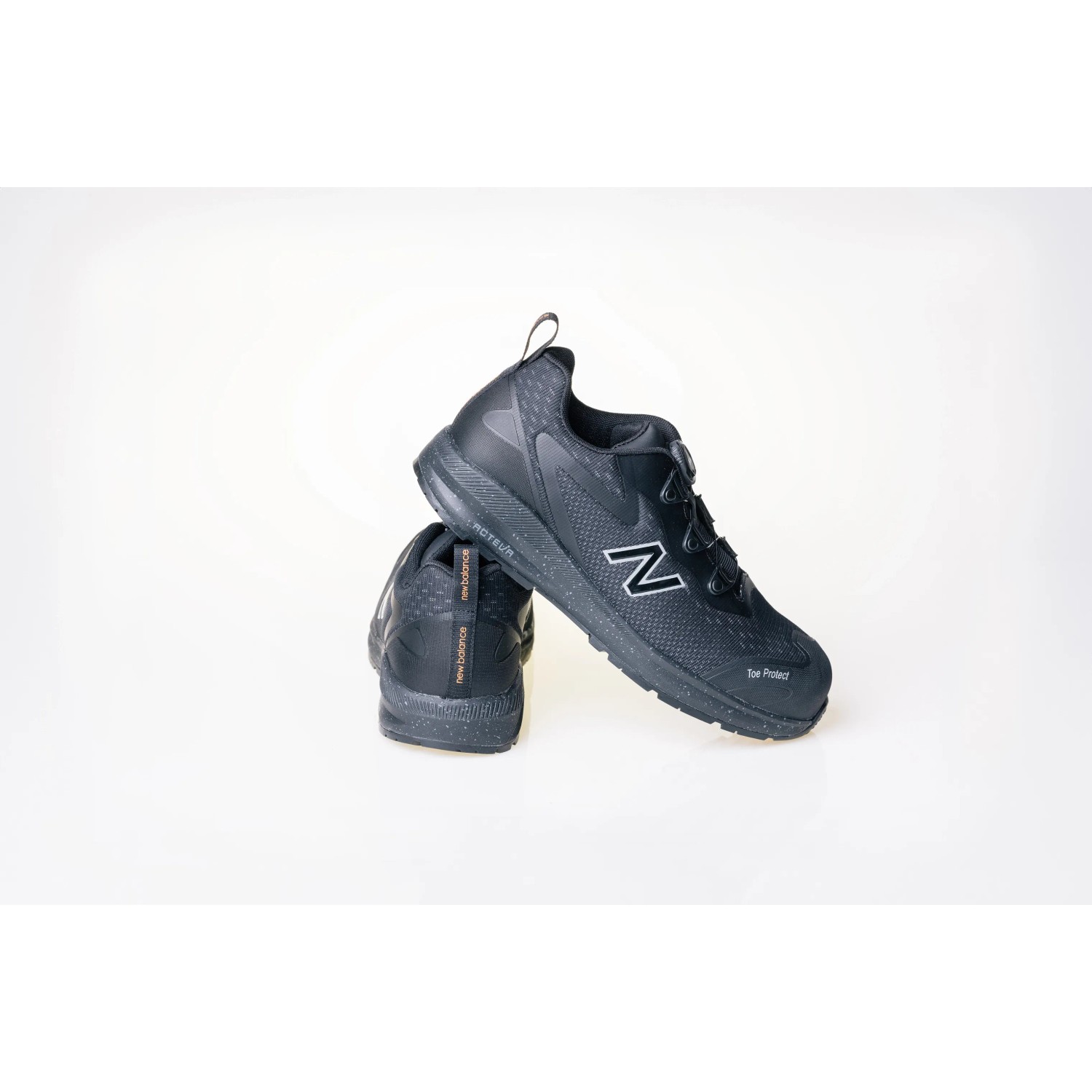 New Balance Sicherheitsschuhe Logic BOA Womens S1 PL, schwarz-blaue Arbeitsschuhe für Damen.