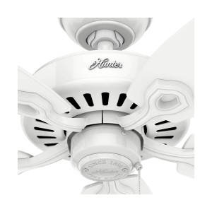 Weißer Hunter Fans Deckenventilator Builder Elite 132 cm mit Zugkette für Wohn- und Schlafräume.