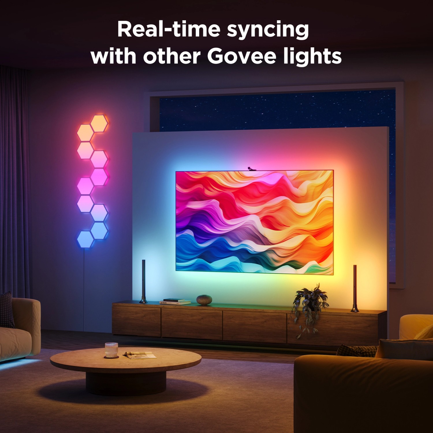 Govee X Netflix TV-Hintergrundbeleuchtung 3S (55~65 Zoll) im Wohnzimmer mit farbiger LED-Beleuchtung.