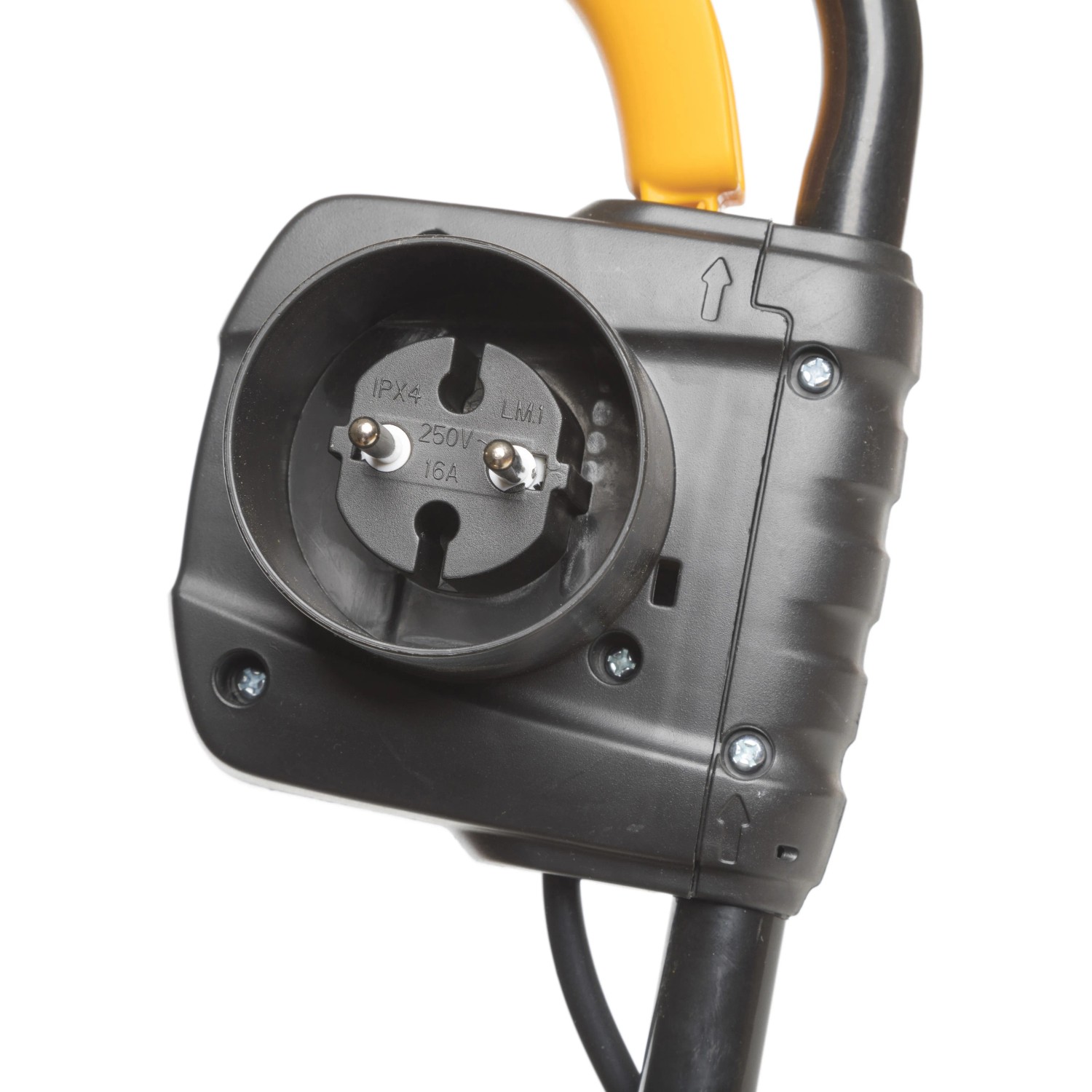Detailaufnahme: Stromanschluss des Stiga Elektro-Vertikutierers SV 213 E, 1300 W.