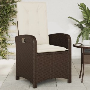 Verstellbarer, brauner Poly Rattan Gartensessel mit cremeweißen Kissen (2 Stk.)