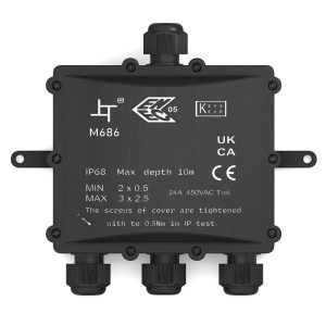 Schwarze hb-digital Abzweigdose IP68, 4 Wege, wasserdicht. Robuste Installationsdose für Elektroinstallationen.