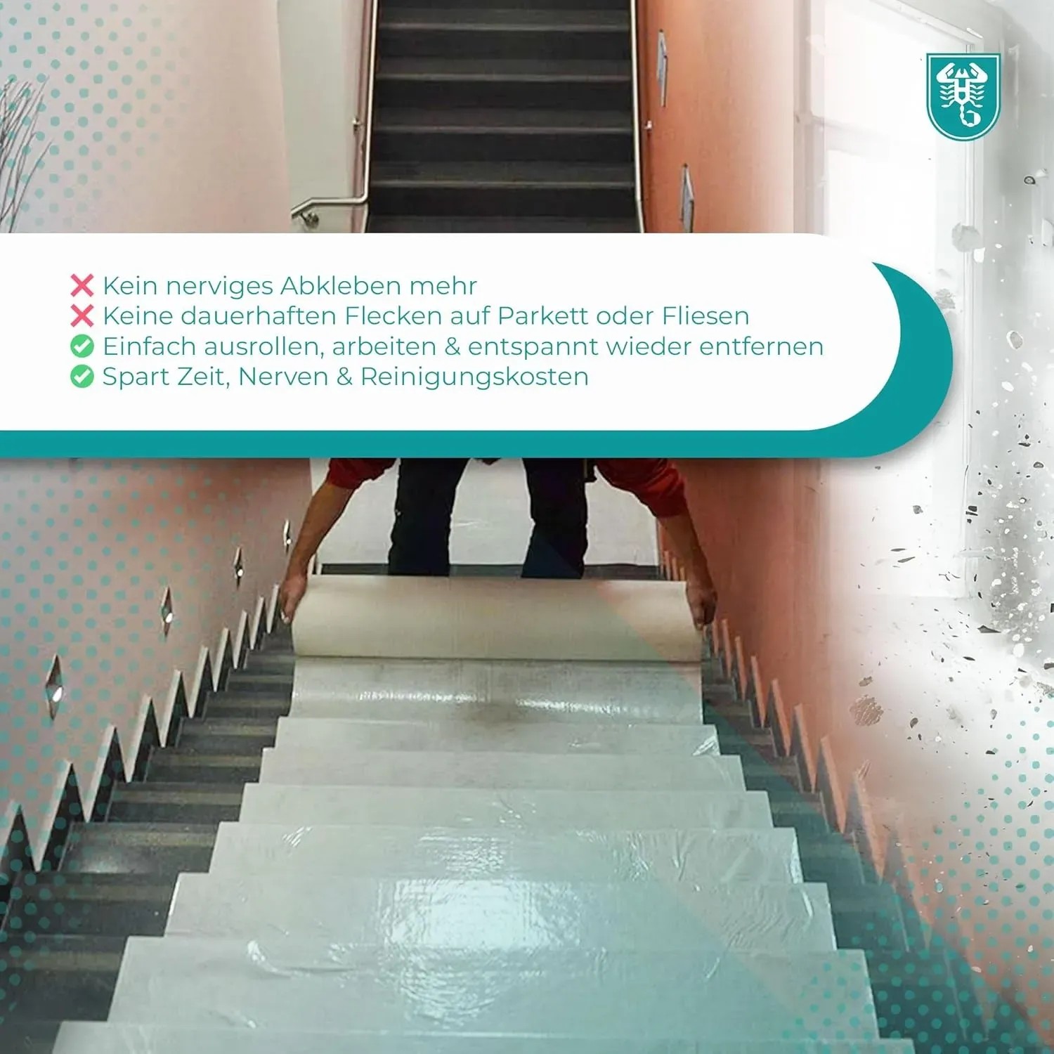 Selbsthaftendes Scorprotect Abdeckvlies (1x50m) auf Treppe, weißes Schutzvlies für Renovierung.