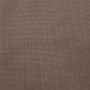Nahaufnahme: Brauner, fein gewebter Voile Vorhang aus Polyester. Halbtransparentes Gewebe für Fenstervorhänge.