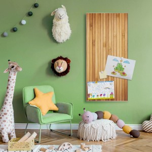 Banjado Magnettafel Bambusholz, 37x78cm, silberne Magnetwand mit Kinderzeichnungen im Kinderzimmer.