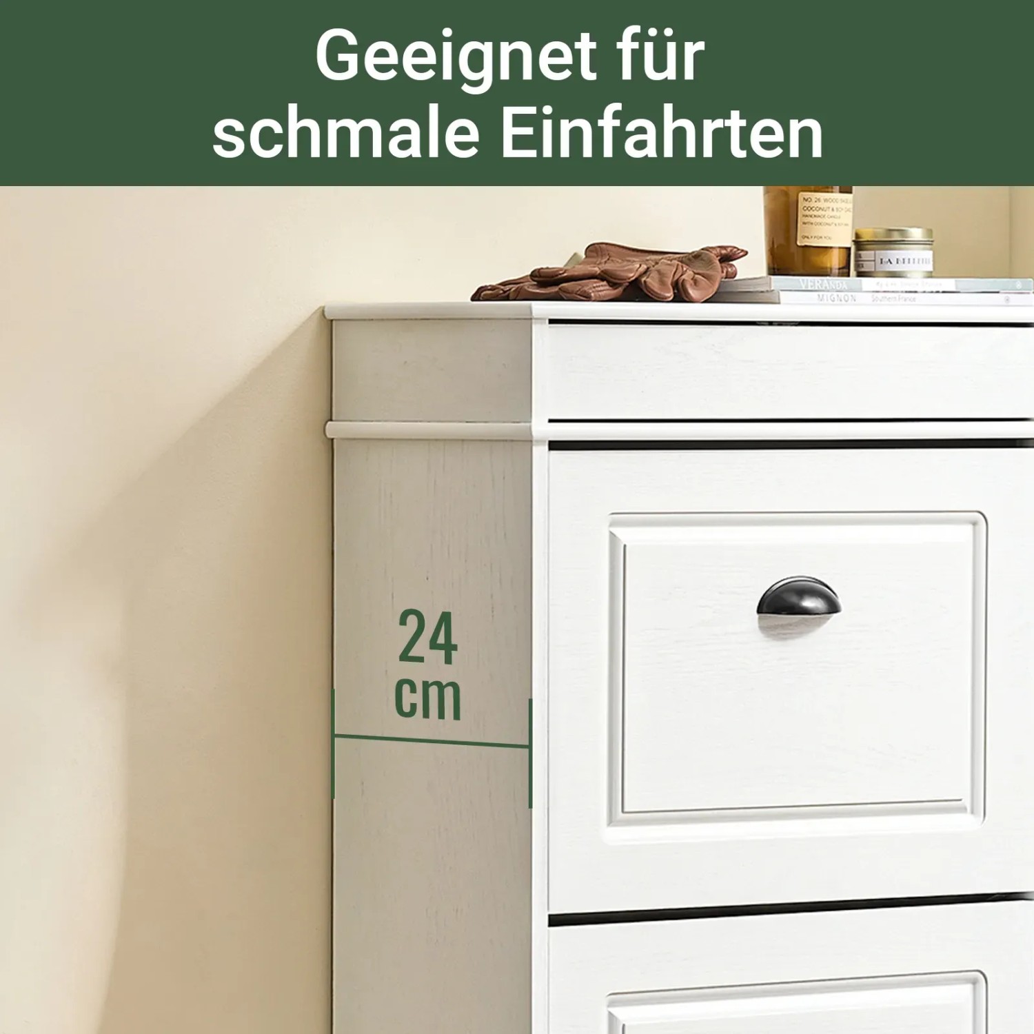 Weißer, schmaler SoBuy Schuhschrank mit 24cm Tiefe, ideal für Flur und Diele. Zeigt Schublade und Klappe.