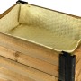 Detailansicht des rollbaren Gartenschranks mit Pflanzkasten und Schafswolle-Füllung.