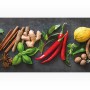 Küchenrückwandfolie Fresh Spice mit Gewürzen und Kräutern auf dunklem Untergrund.