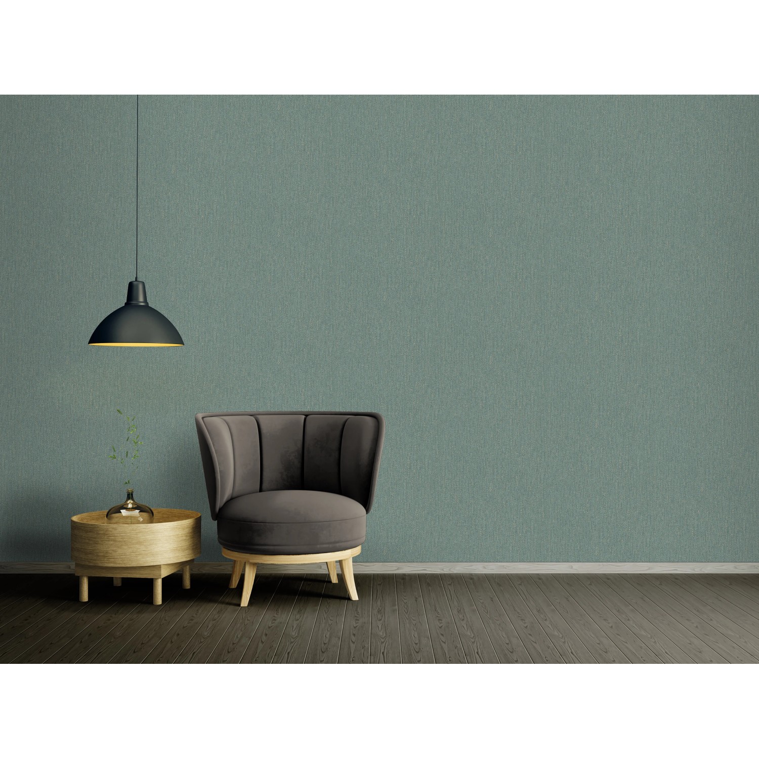 A.S. Création Vliestapete Uni Grün-Gold im Raum mit Sessel und Lampe.