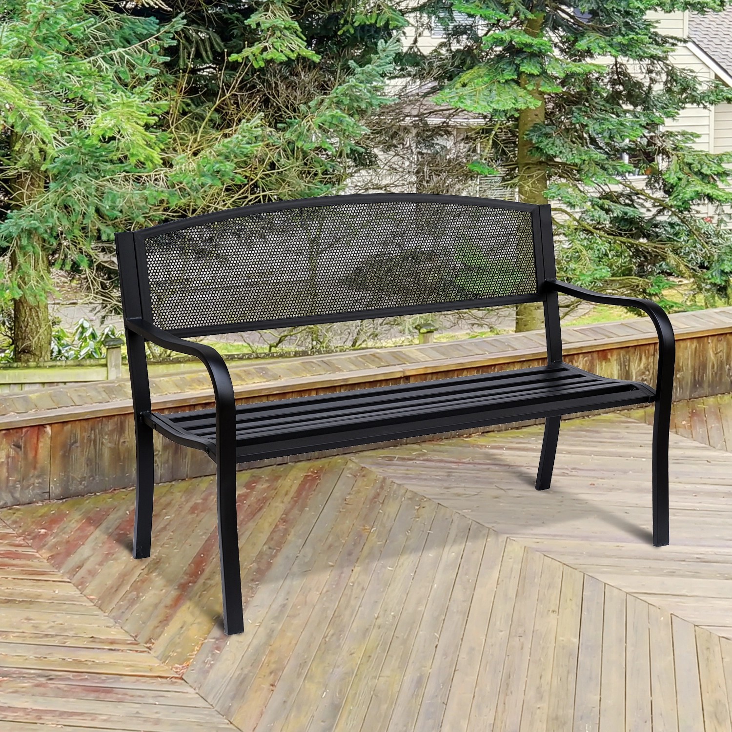Schwarze Outsunny Gartenbank mit Warbenrückenlehne auf Holzterrasse.