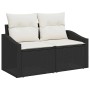Schwarzes 5-tlg. vidaXL Garten-Sofa-Set aus Poly Rattan mit weißen Kissen.