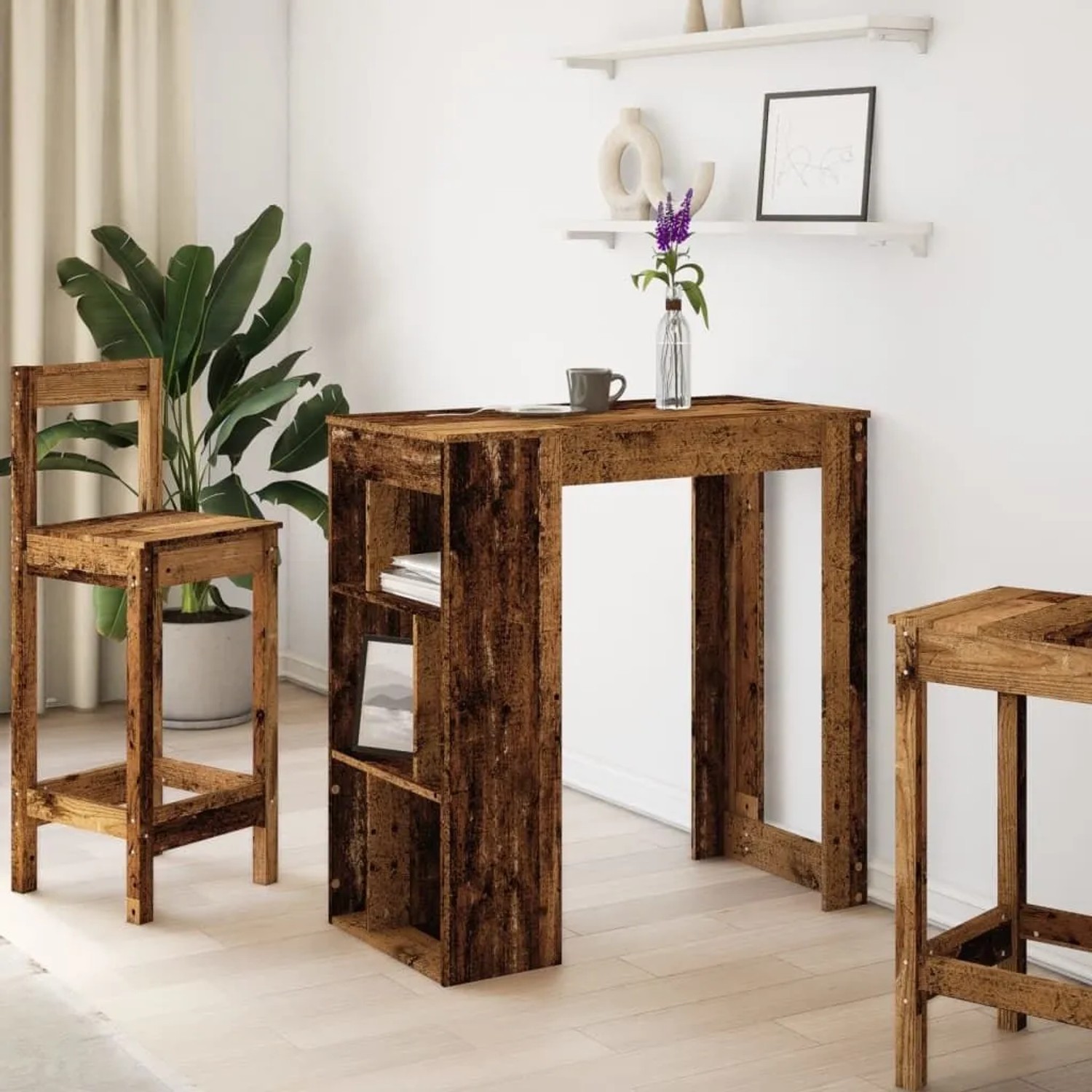 Bartisch mit integriertem Regal in Altholz-Optik aus Holzwerkstoff. Ideal als Stehtisch für Küche oder Wohnzimmer.
