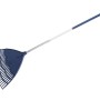 LUX Fächerbesen Comfort mit Alustiel, blau, zum Zusammenharken von Laub und Gartenabfällen.