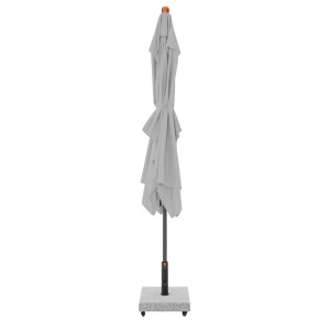 Geschlossener, hellgrauer Doppler Marktschirm MyZone 200x300 cm mit Kurbelmechanik und Schirmständer.