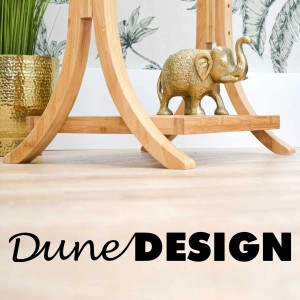 DuneDesign Handtuchständer aus Bambus mit 3 Stangen und Ablage, ideal für Bad und Schlafzimmer.