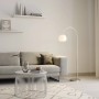 Moderne Lindby Bogenleuchte Cynthia aus Alu und Glas, 1-flammig, für Wohnzimmer.