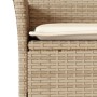 Detailaufnahme eines beigen Gartenstuhls aus Polyrattan mit cremefarbenem Kissen, Teil der vidaXL Essgruppe.