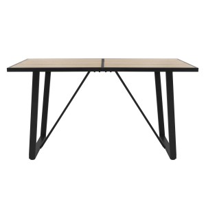 Rechteckiger ML-Design Esstisch in Eiche Optik mit schwarzem Stahlgestell für 6 Personen.