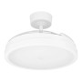 Weißer Eglo LED-Deckenventilator Malpica mit eingezogenen Flügeln, wirkt wie eine runde Deckenleuchte.