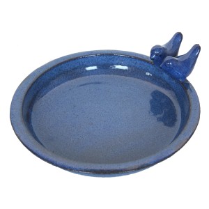 Blaue Vogeltränke (Ø 30 cm) aus Keramik mit zwei Vogel-Figuren.