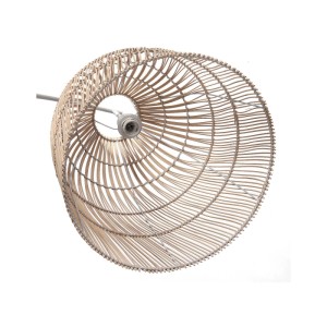 Rattan-Lampenschirm der Stehlampe Parnaiba in Naturfarben. Helle, gewebte Innenleuchte im Ethno-Stil.