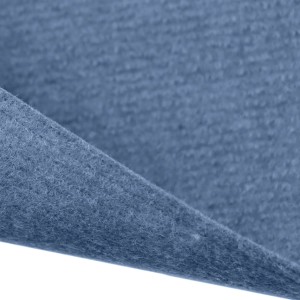 Nahaufnahme des marineblauen Primaflor Rips Malta Teppichbodens.