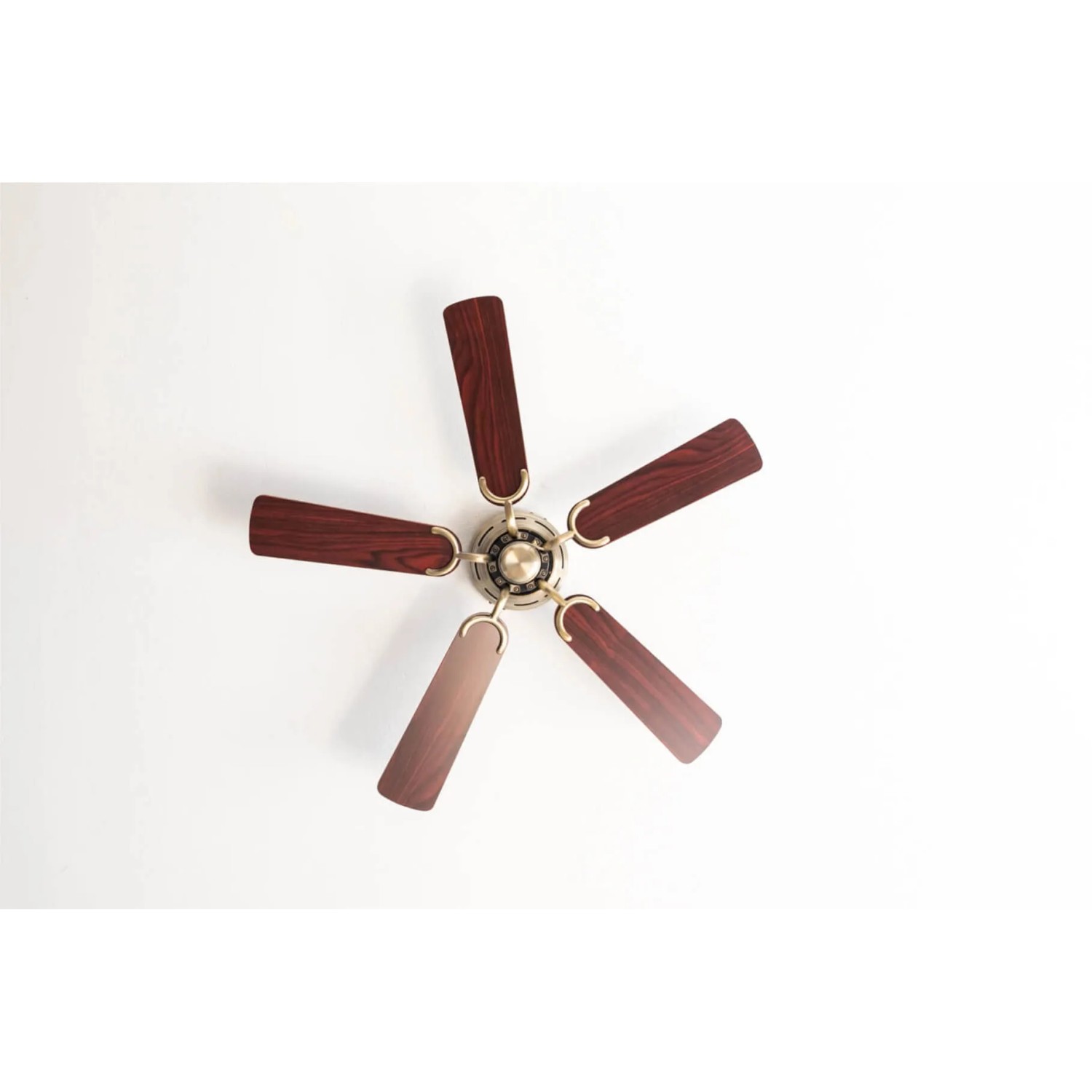Pepeo Deckenventilator Kisa Deluxe, Messing antik, Rosenholz/Walnuss Flügel