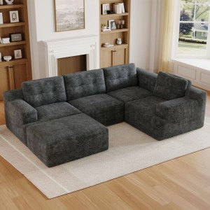 Graues Merax Modulsofa aus Chenille, flexibel als L- oder U-Form mit Hocker in modernem Wohnzimmer.