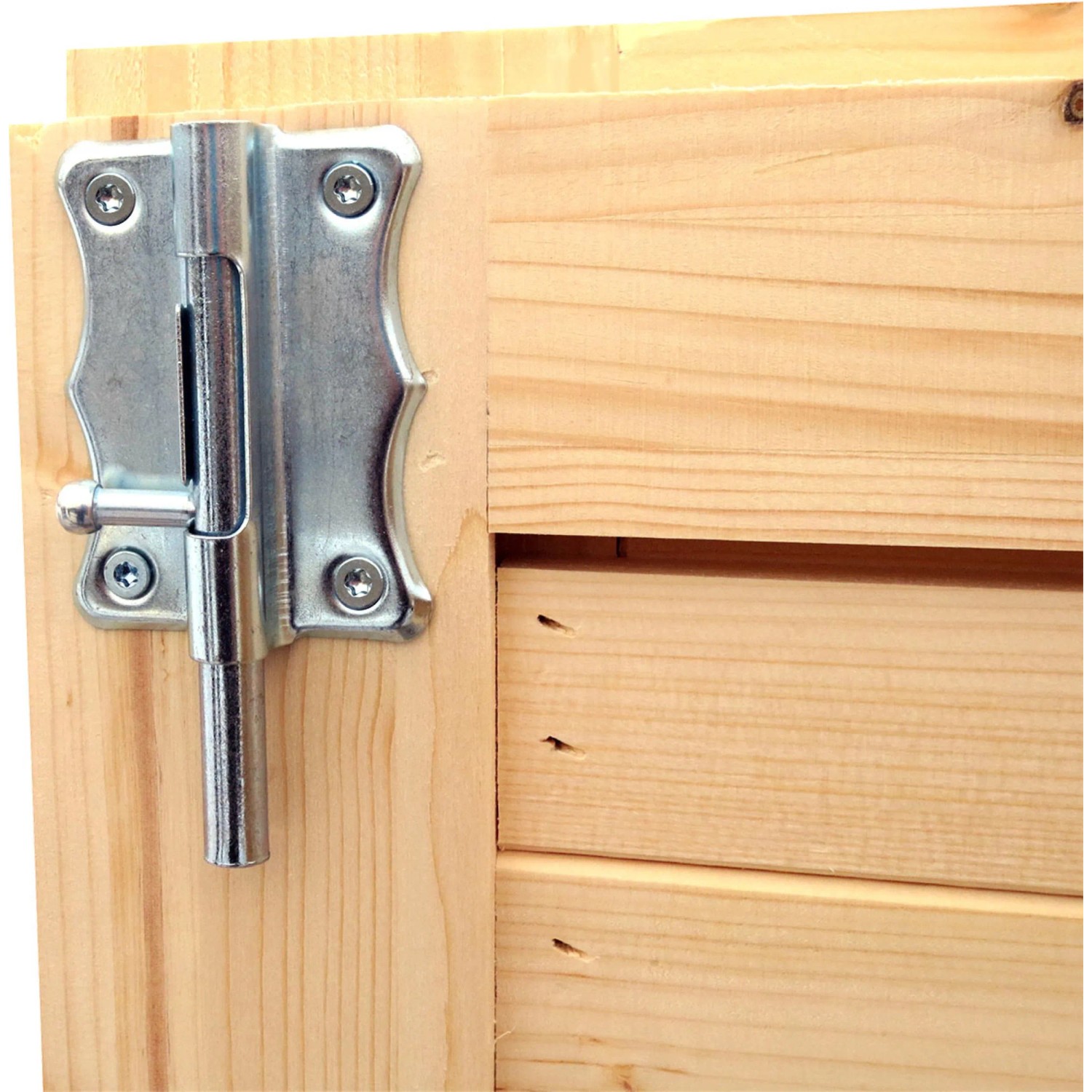 Detailaufnahme: Verschlussriegel am Bertilo Gartenhaus Woodline aus Holz.