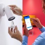 WiZ LED-Spot GU10 Glühbirne (2er-Pack) wird in eine Lampe eingesetzt und per App gesteuert.