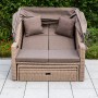 Gartenbank Rimini Natur mit Hülle, Lounge-Gartenmöbel aus Polyrattan mit Kissen und verstellbarem Dach.