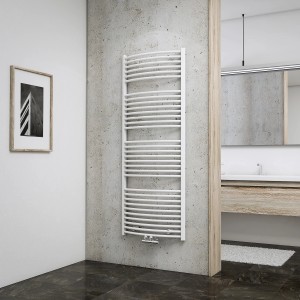 Anthrazit Schulte Design-Heizkörper Europa mit Mittenanschluss im Badezimmer.