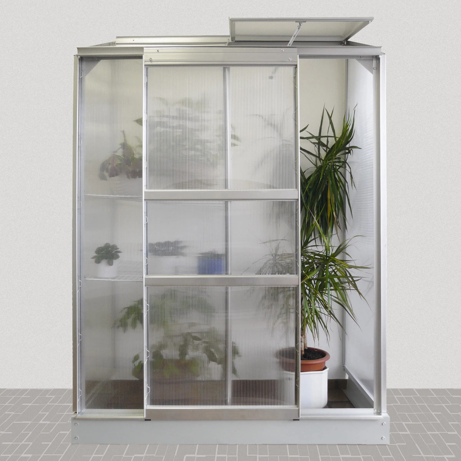 Vitavia Anlehn-Gewächshaus Ida 900 mit Alu-Rahmen und Pflanzen. Ideal für Balkon und Terrasse.