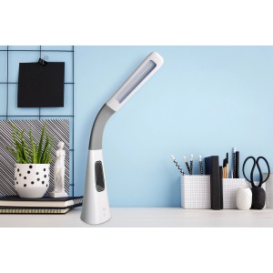 Dimmbare LED-Tischleuchte Ventu mit Ventilator, 40 cm hoch, für den Schreibtisch.